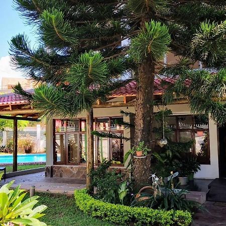 Sommerschield Guest House Maputo Bagian luar foto