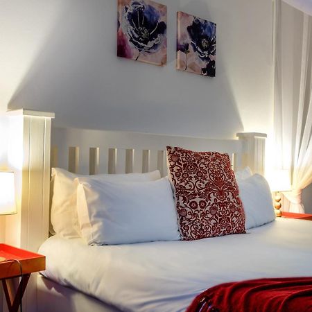 Sommerschield Guest House Maputo Bagian luar foto
