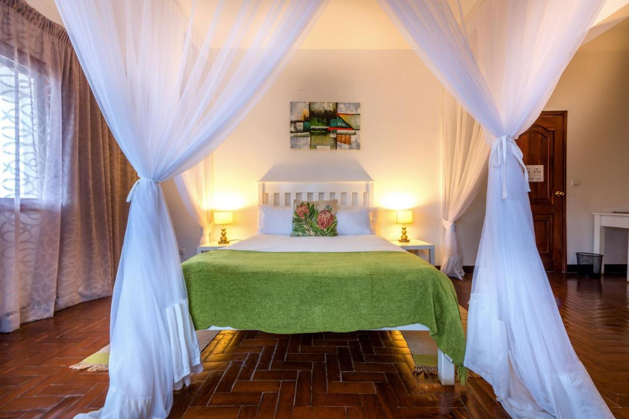 Sommerschield Guest House Maputo Bagian luar foto
