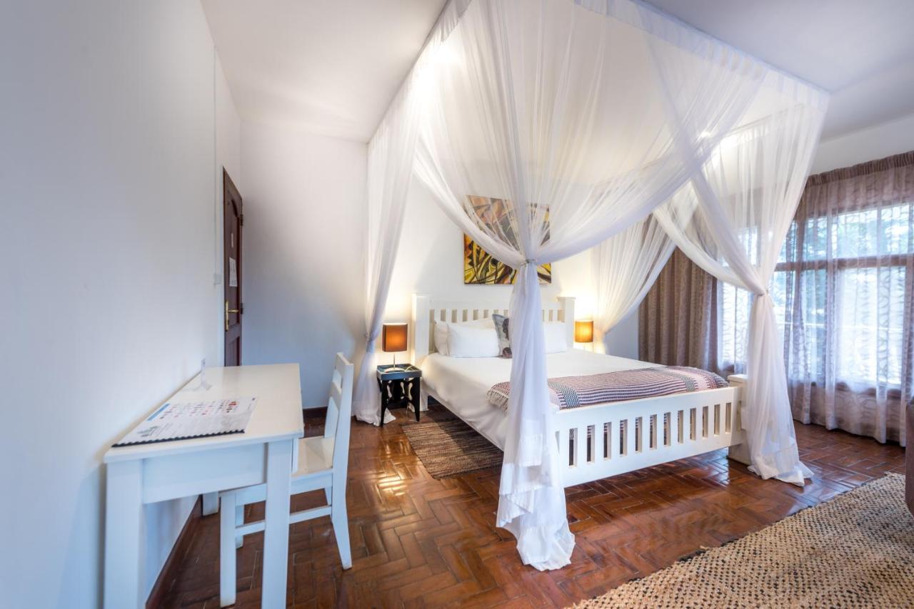 Sommerschield Guest House Maputo Bagian luar foto